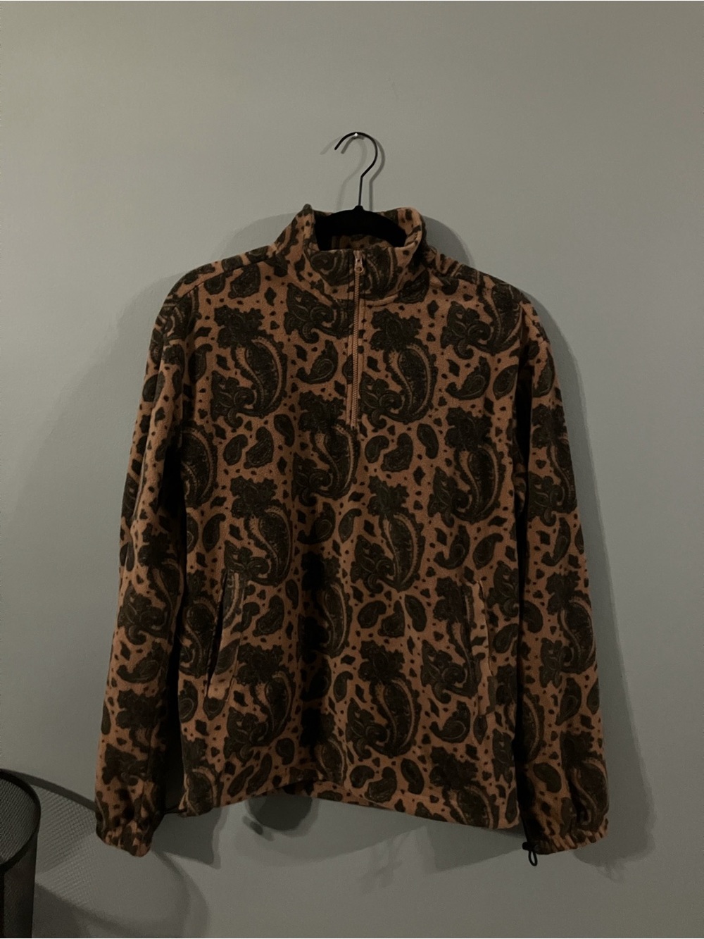 Original Use Brown Paisley fleece sweatshirt